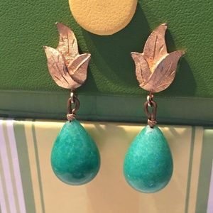 🌟HP🌟VTG Jade Earrings